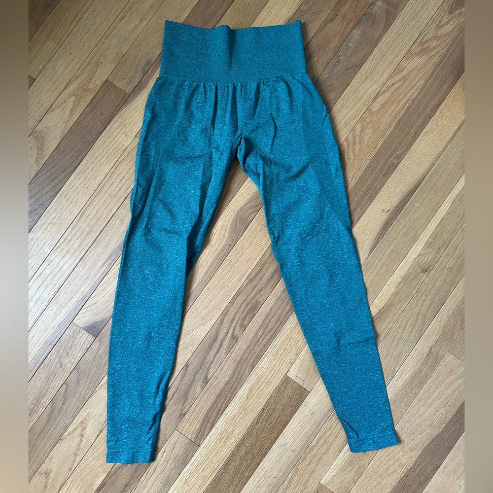 Amazon Teal High-Waisted Leggings
